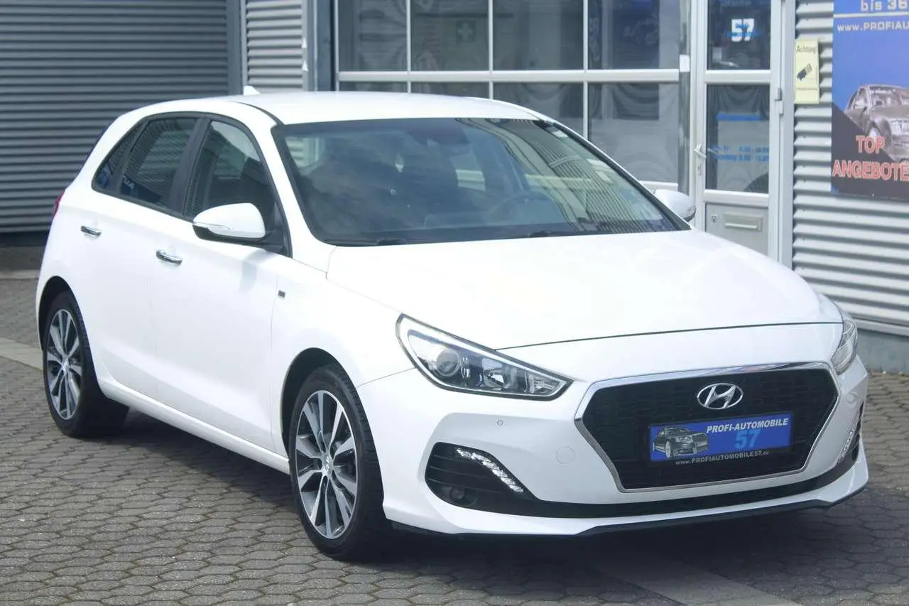 Photo 1 : Hyundai I30 2019 Diesel