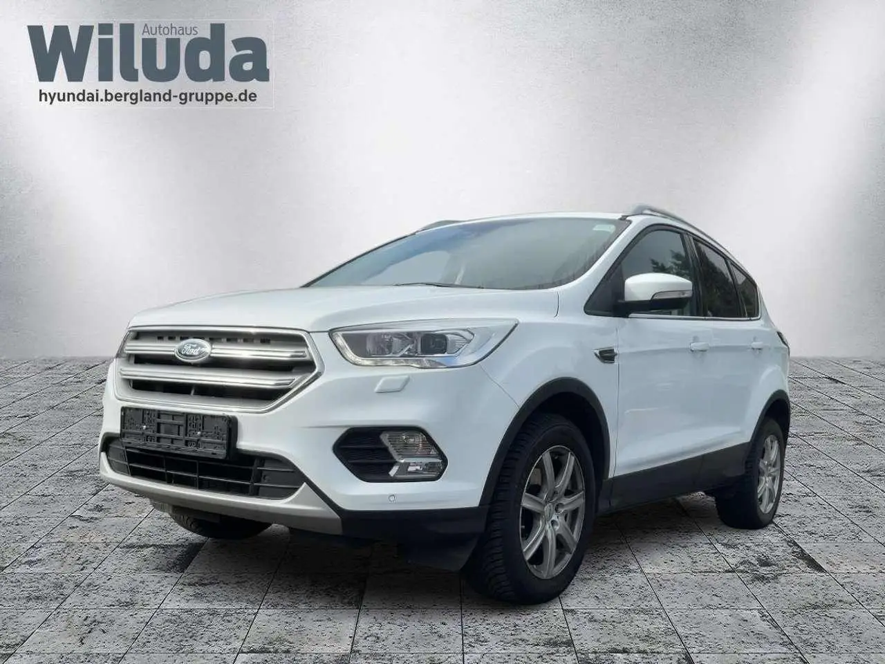 Photo 1 : Ford Kuga 2017 Essence