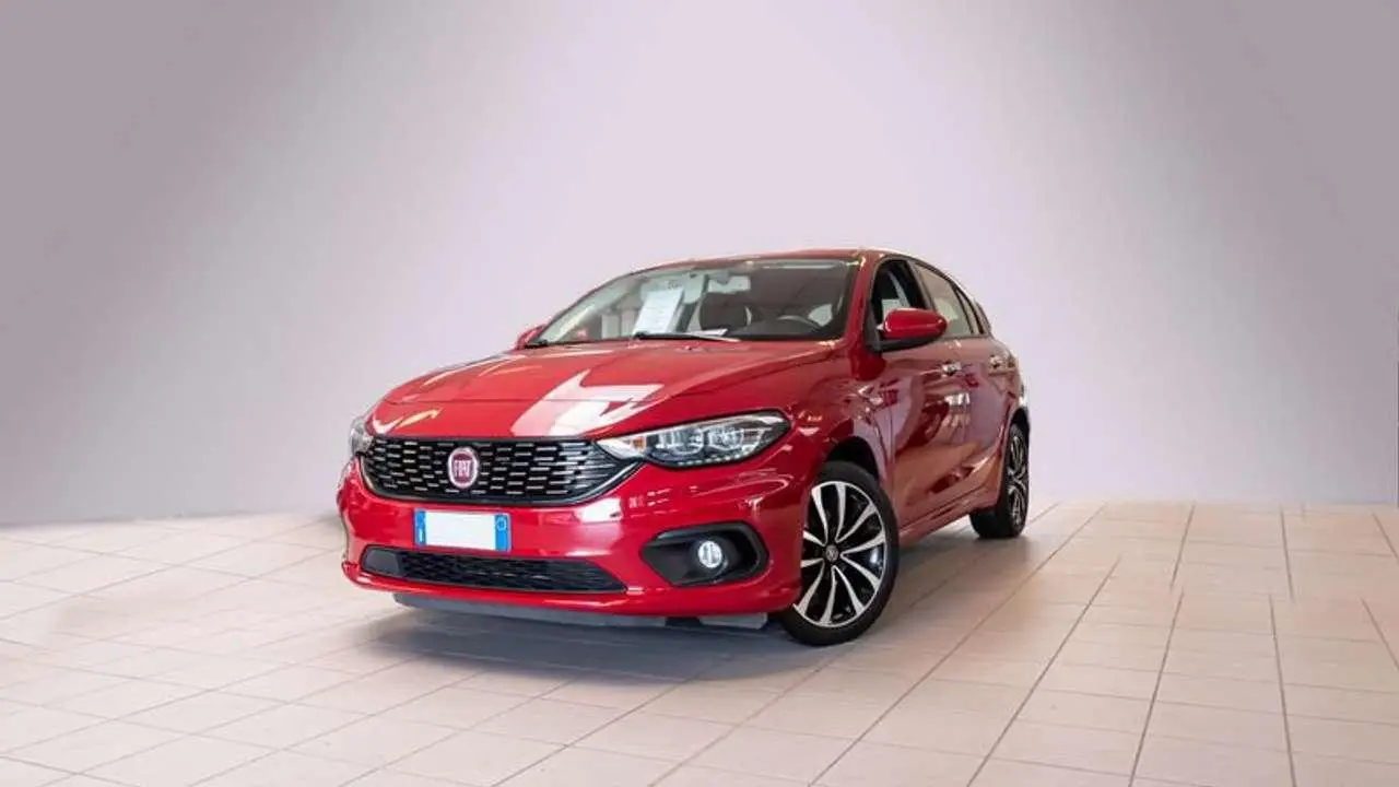 Photo 1 : Fiat Tipo 2019 Essence