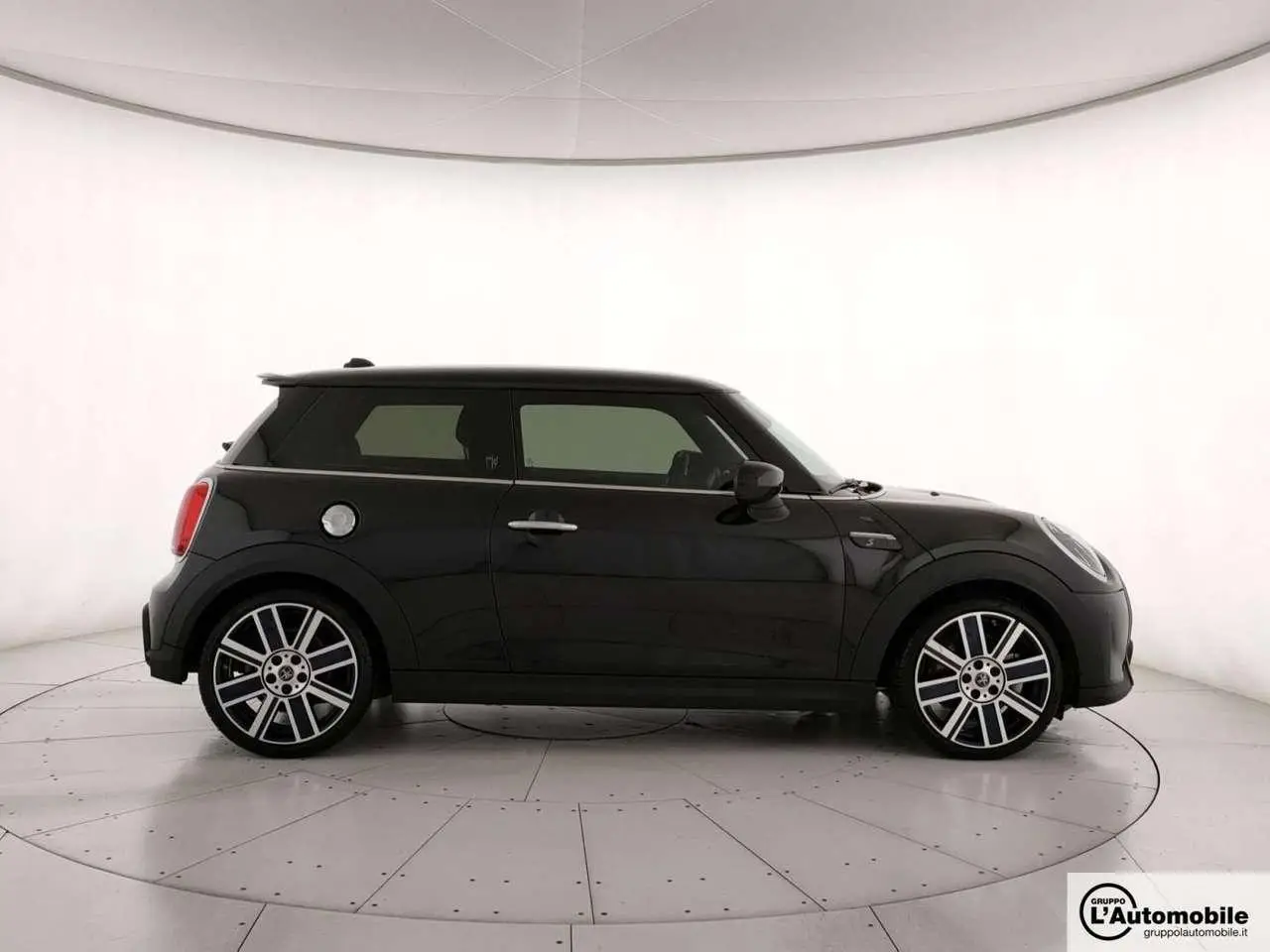 Photo 1 : Mini Cooper 2023 Petrol