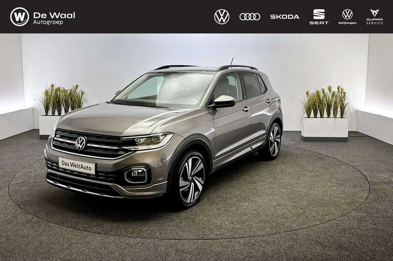 Photo 1 : Volkswagen T-cross 2021 Essence