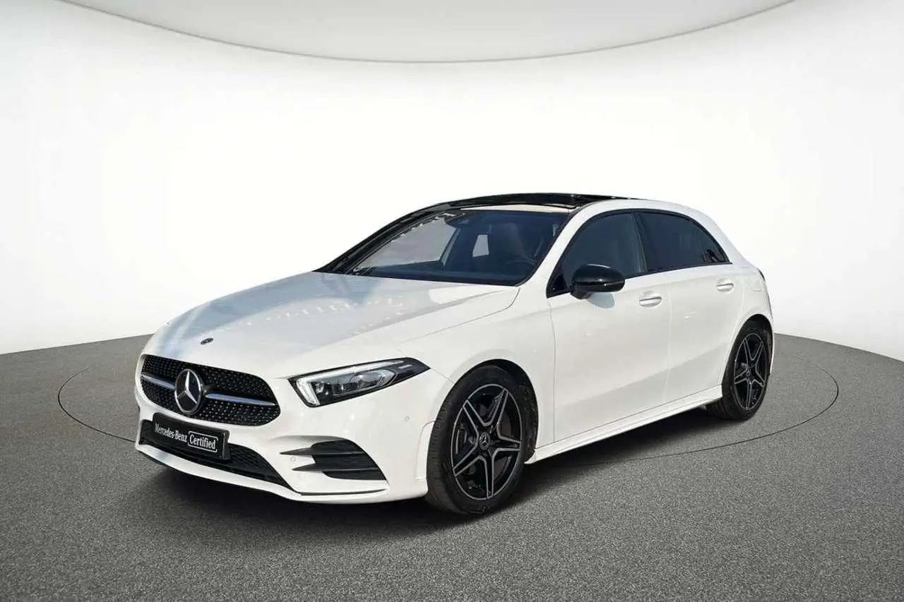 Photo 1 : Mercedes-benz Classe A 2021 Petrol