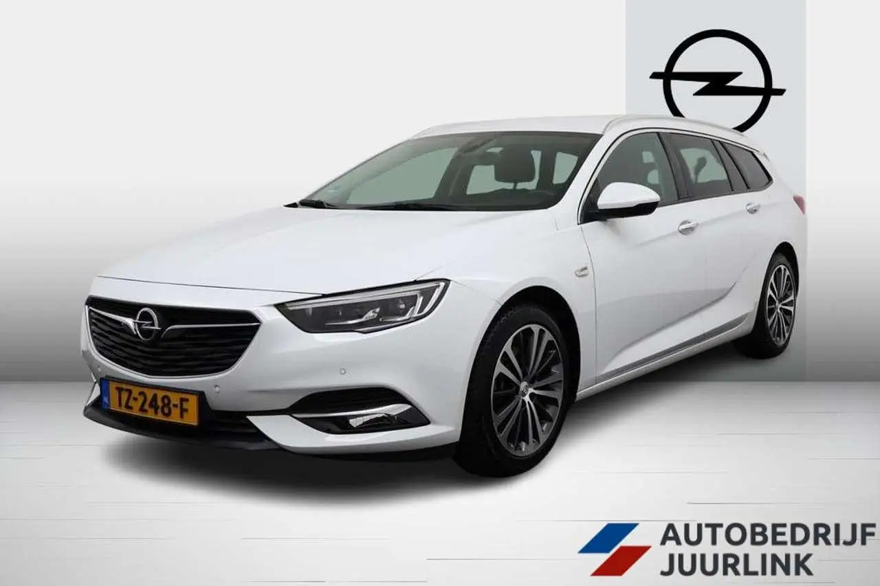 Photo 1 : Opel Insignia 2018 Petrol