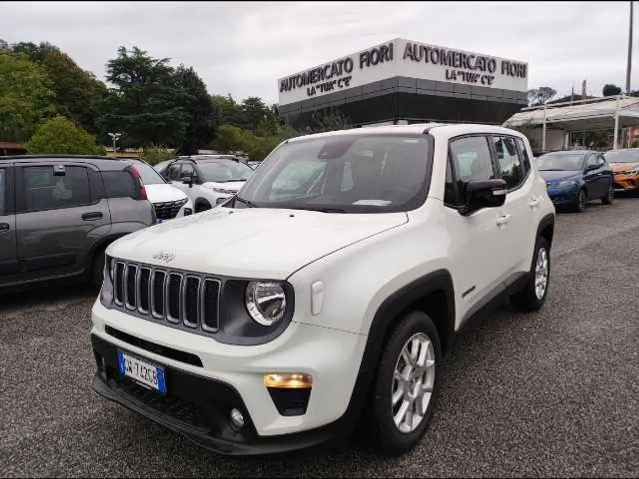 Photo 1 : Jeep Renegade 2024 Petrol