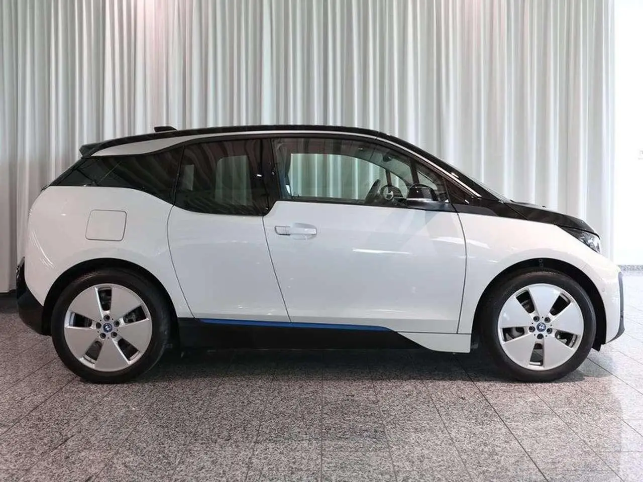 Photo 1 : Bmw I3 2021 Électrique