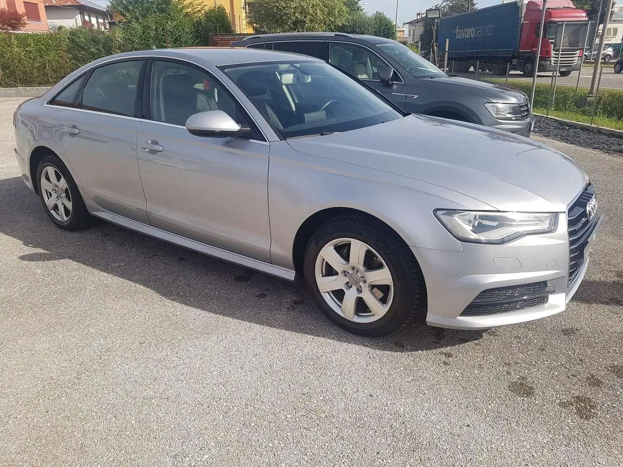 Photo 1 : Audi A6 2018 Diesel