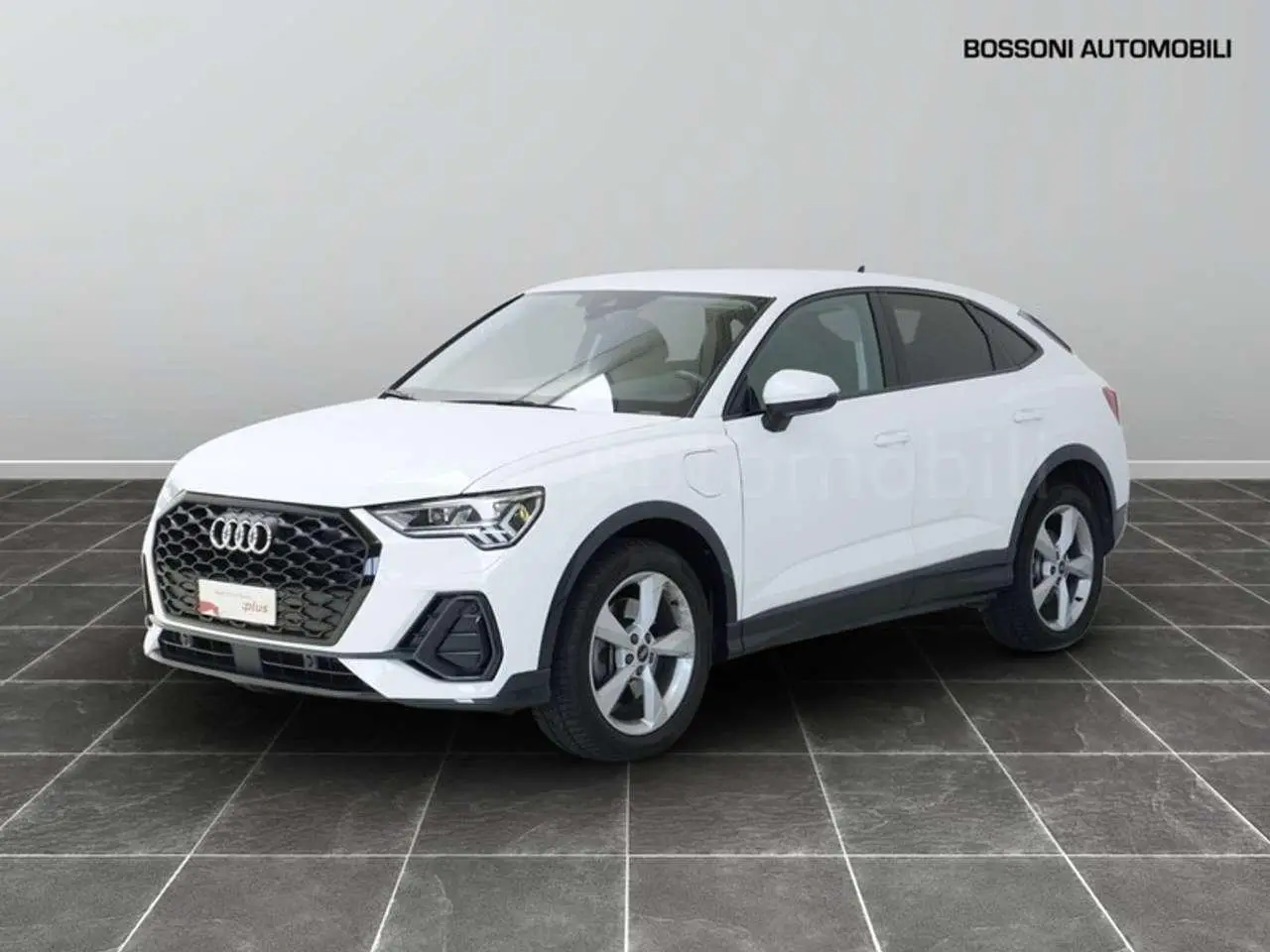 Photo 1 : Audi Q3 2021 Autres