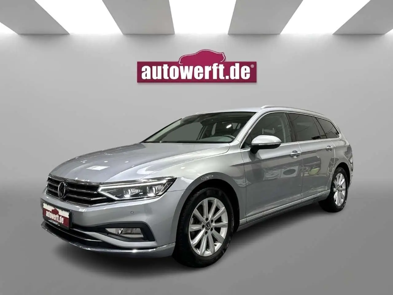 Photo 1 : Volkswagen Passat 2023 Diesel