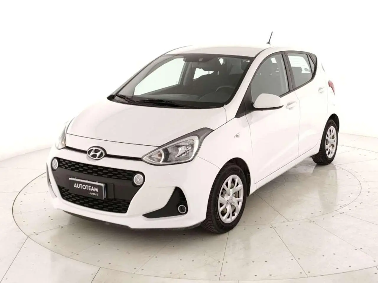 Photo 1 : Hyundai I10 2017 GPL