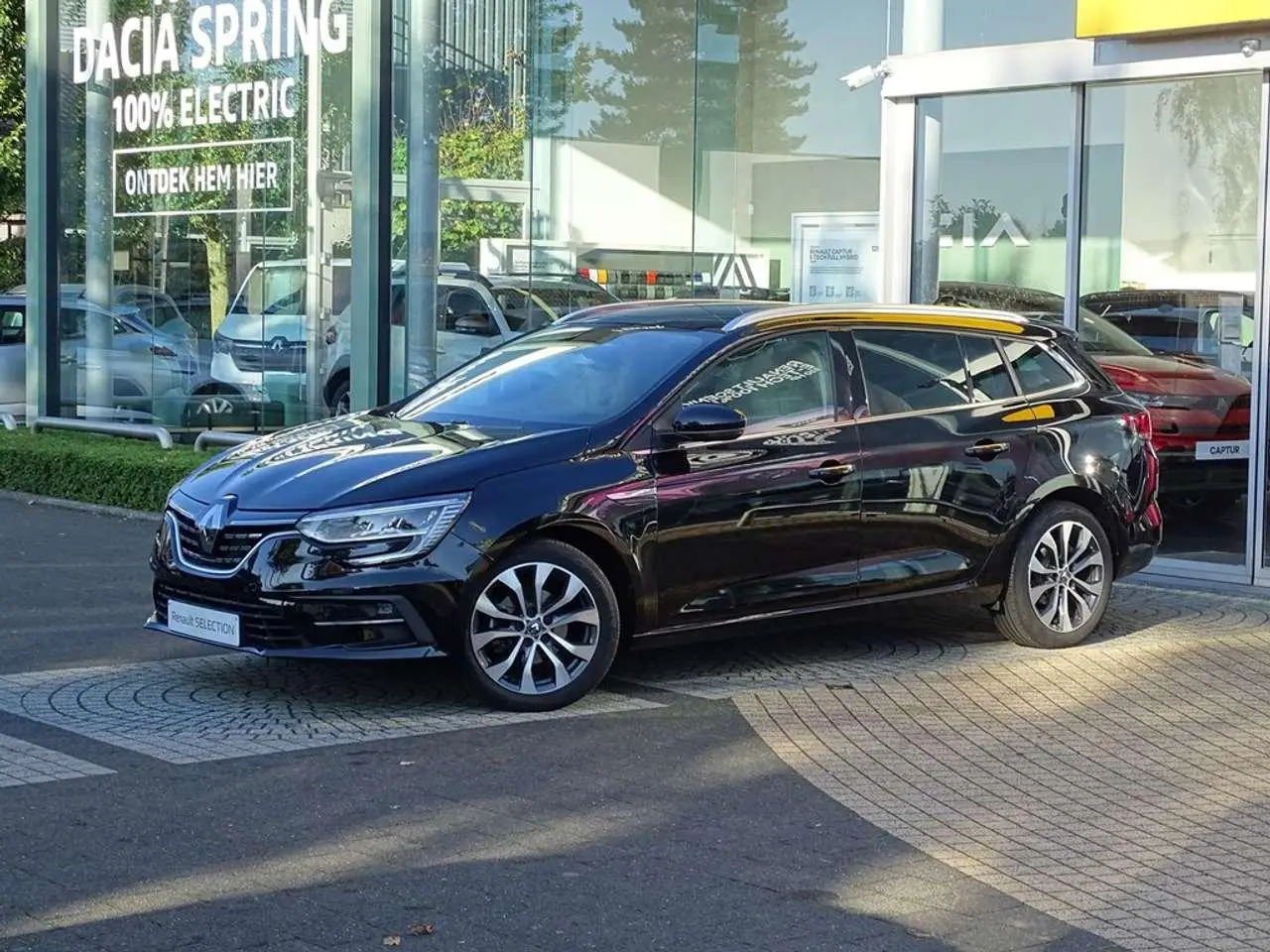 Photo 1 : Renault Megane 2023 Essence