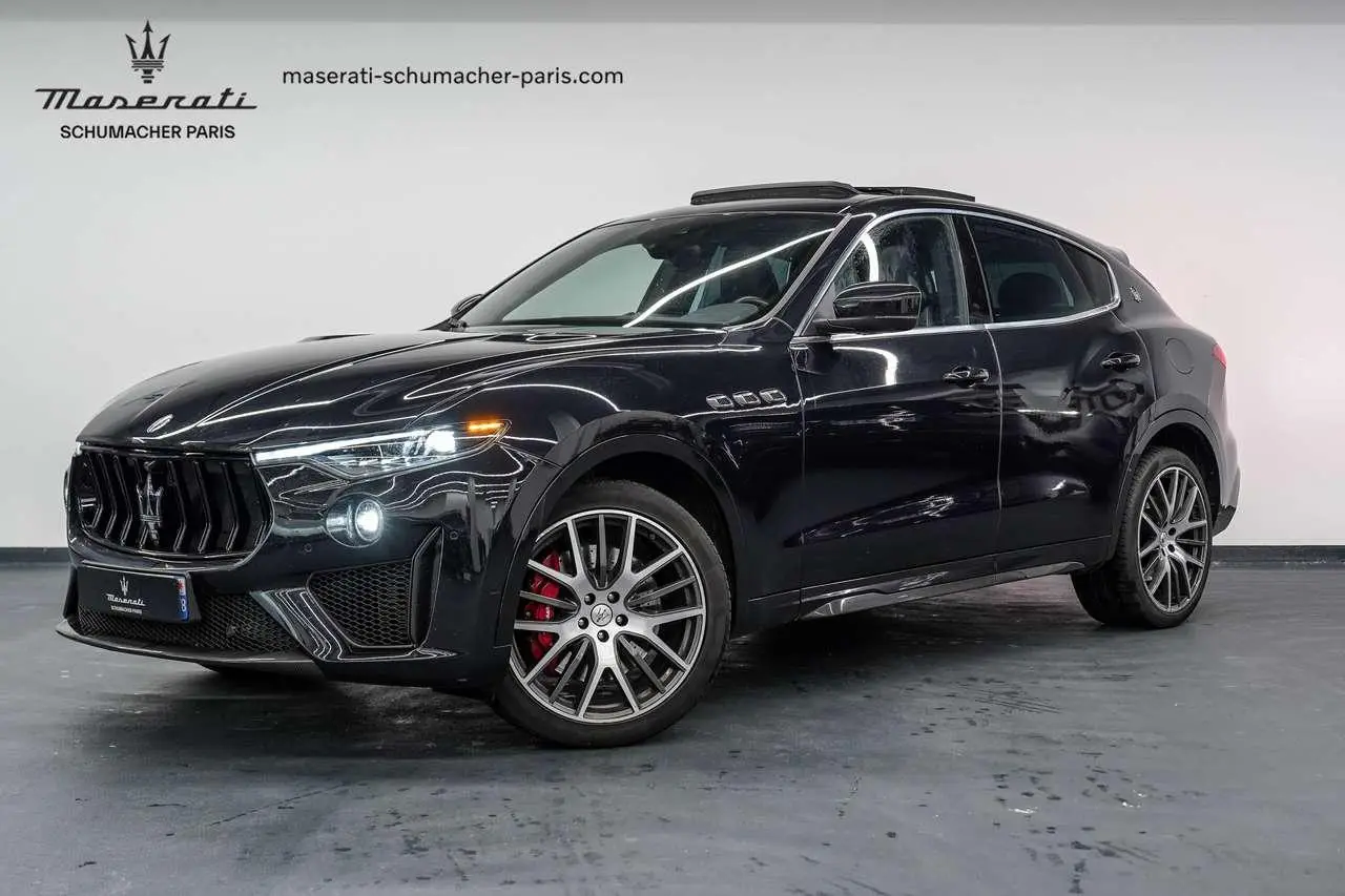 Photo 1 : Maserati Levante 2019 Essence