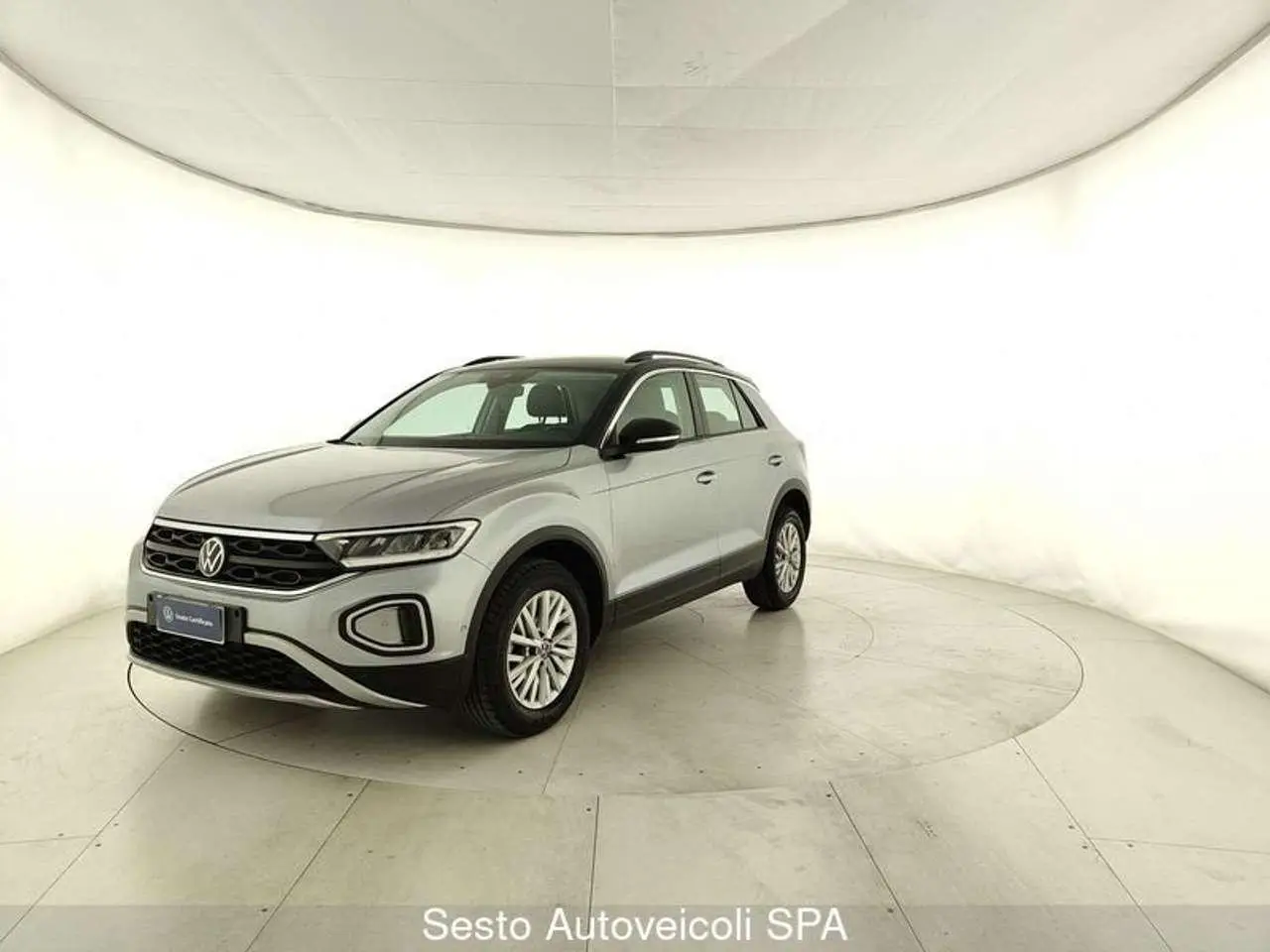 Photo 1 : Volkswagen T-roc 2023 Diesel