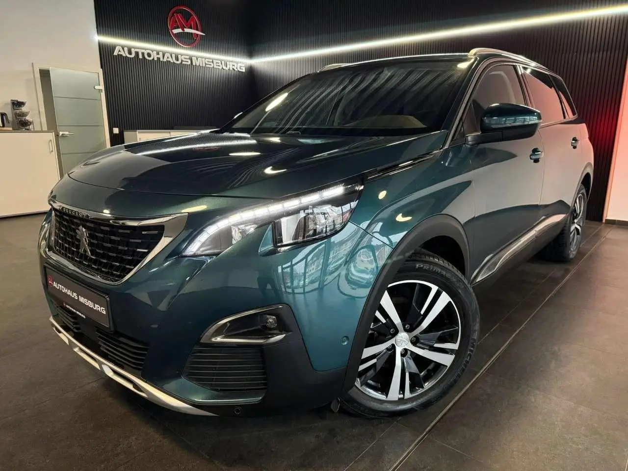 Photo 1 : Peugeot 5008 2019 Petrol