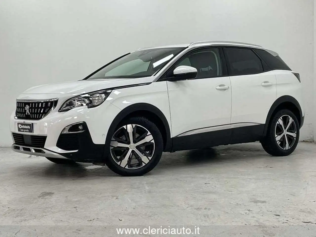 Photo 1 : Peugeot 3008 2017 Essence