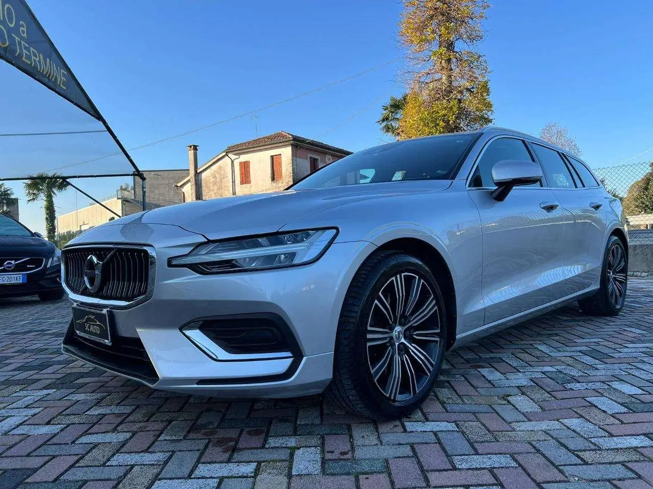 Photo 1 : Volvo V60 2020 Diesel