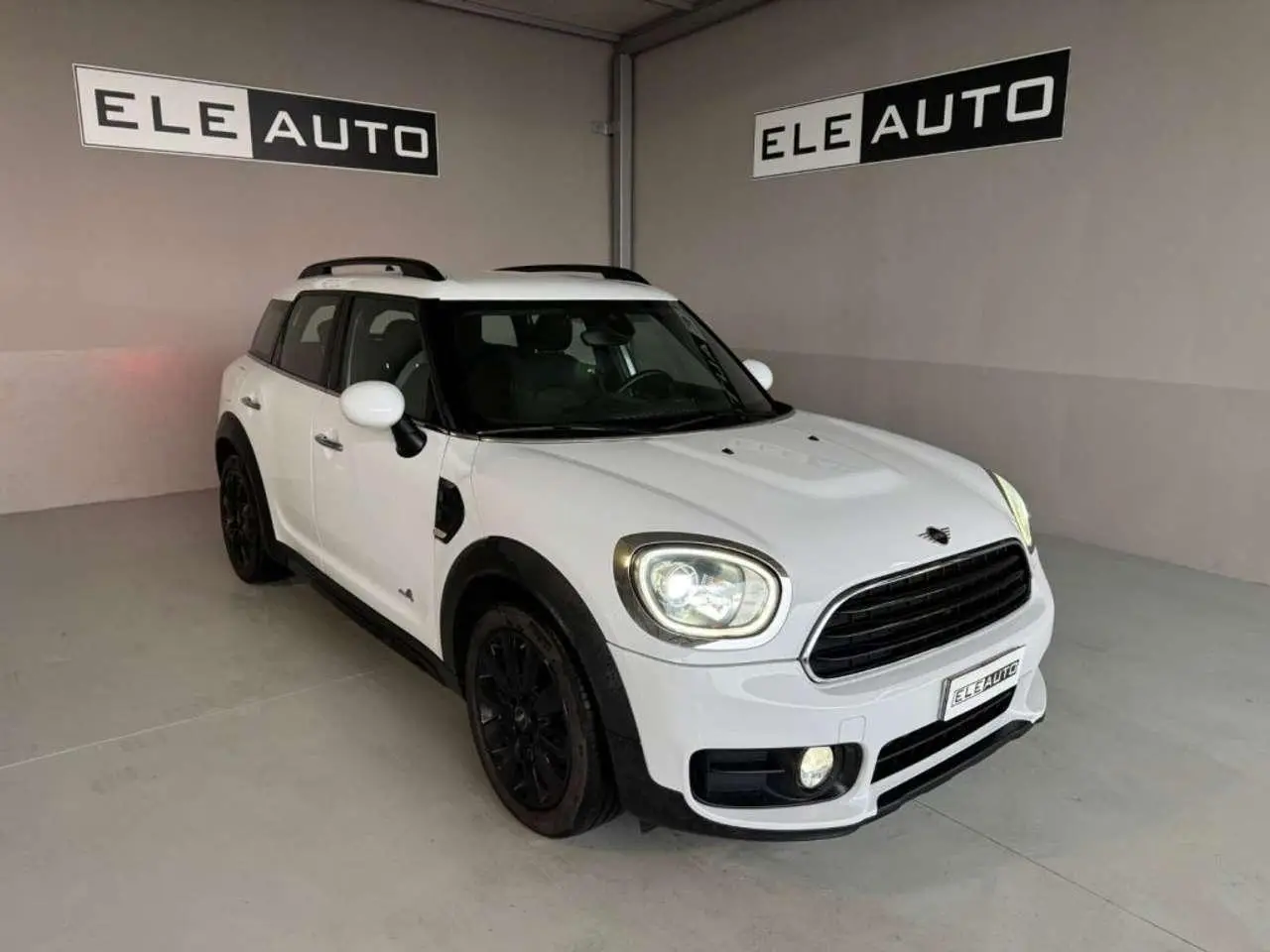 Photo 1 : Mini Cooper 2020 Diesel