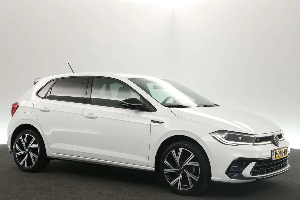 Photo 1 : Volkswagen Polo 2022 Essence