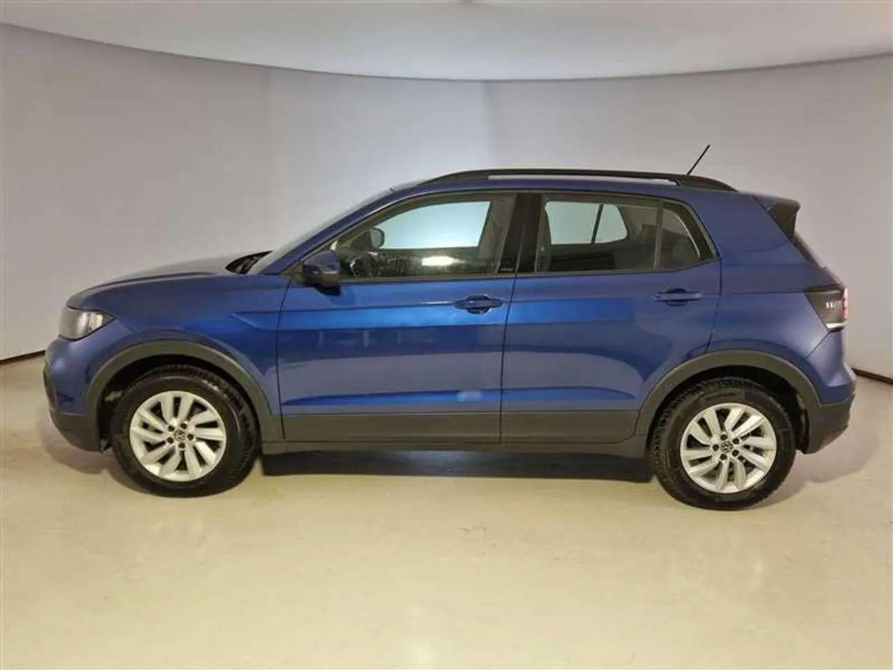 Photo 1 : Volkswagen T-cross 2023 Essence