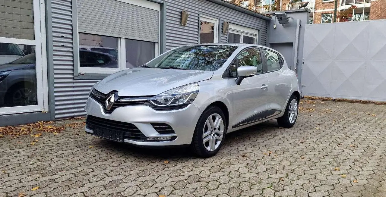 Photo 1 : Renault Clio 2017 Diesel