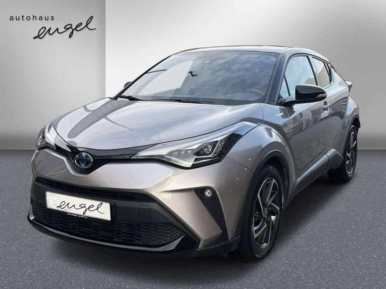 Photo 1 : Toyota C-hr 2020 Hybrid