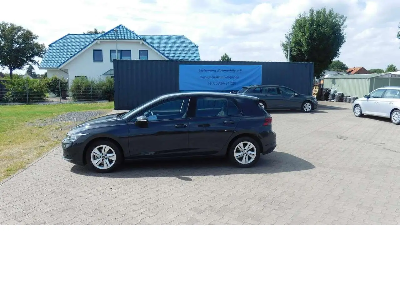 Photo 1 : Volkswagen Golf 2023 Petrol