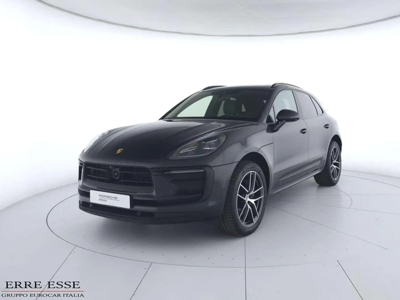 Photo 1 : Porsche Macan 2022 Petrol