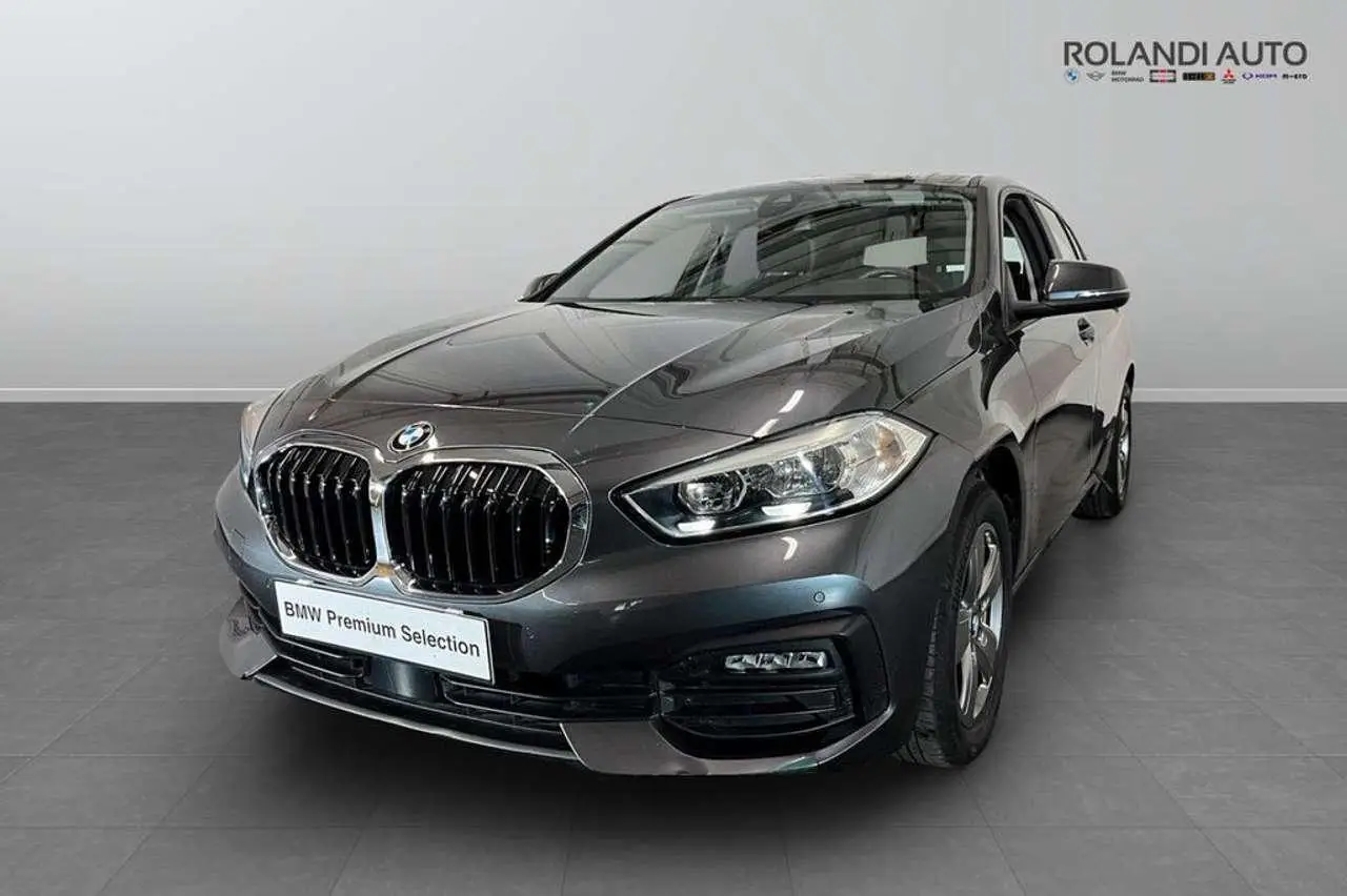 Photo 1 : Bmw Serie 1 2019 Diesel