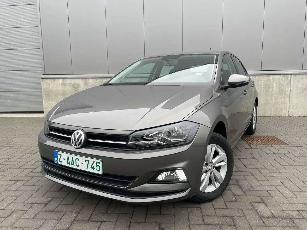 Photo 1 : Volkswagen Polo 2018 Essence