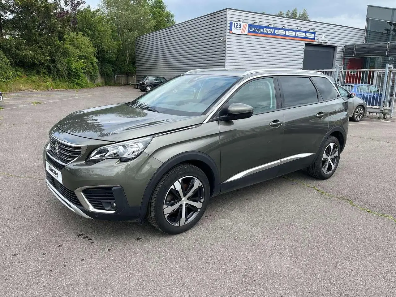 Photo 1 : Peugeot 5008 2018 Diesel