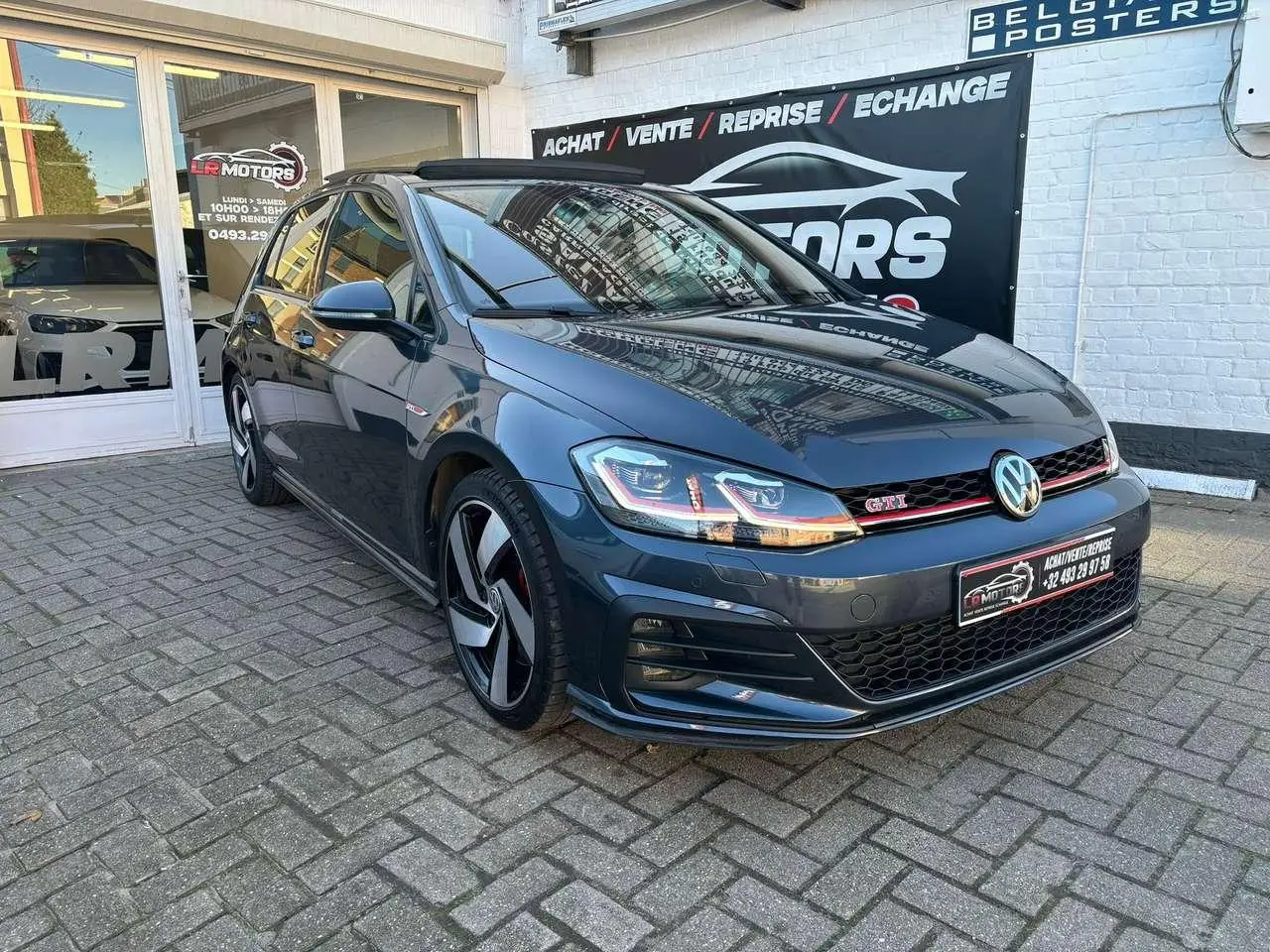 Photo 1 : Volkswagen Golf 2019 Petrol