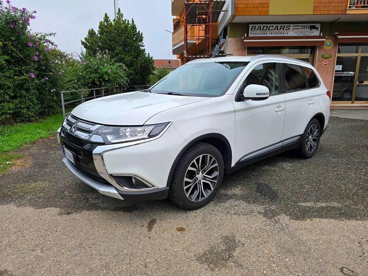 Photo 1 : Mitsubishi Outlander 2018 Diesel