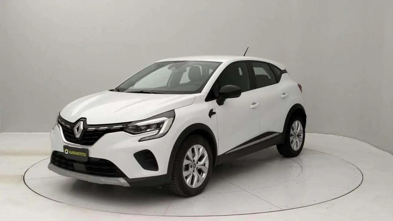 Photo 1 : Renault Captur 2021 Essence