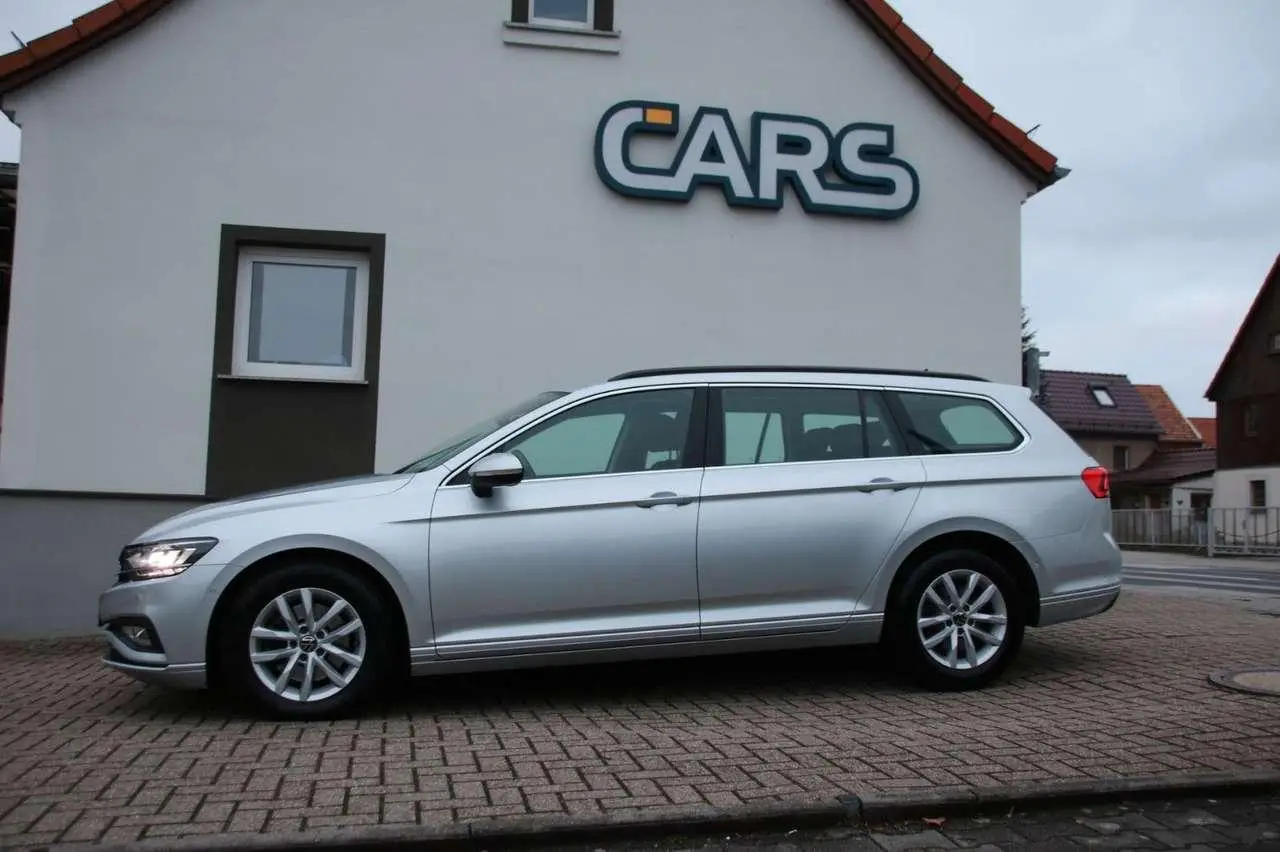 Photo 1 : Volkswagen Passat 2020 Diesel