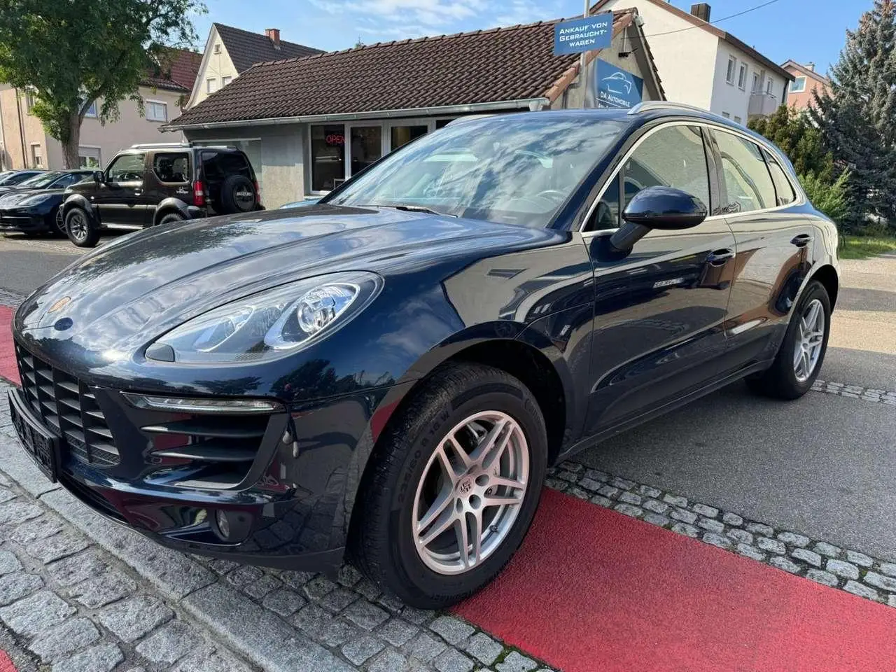 Photo 1 : Porsche Macan 2017 Petrol