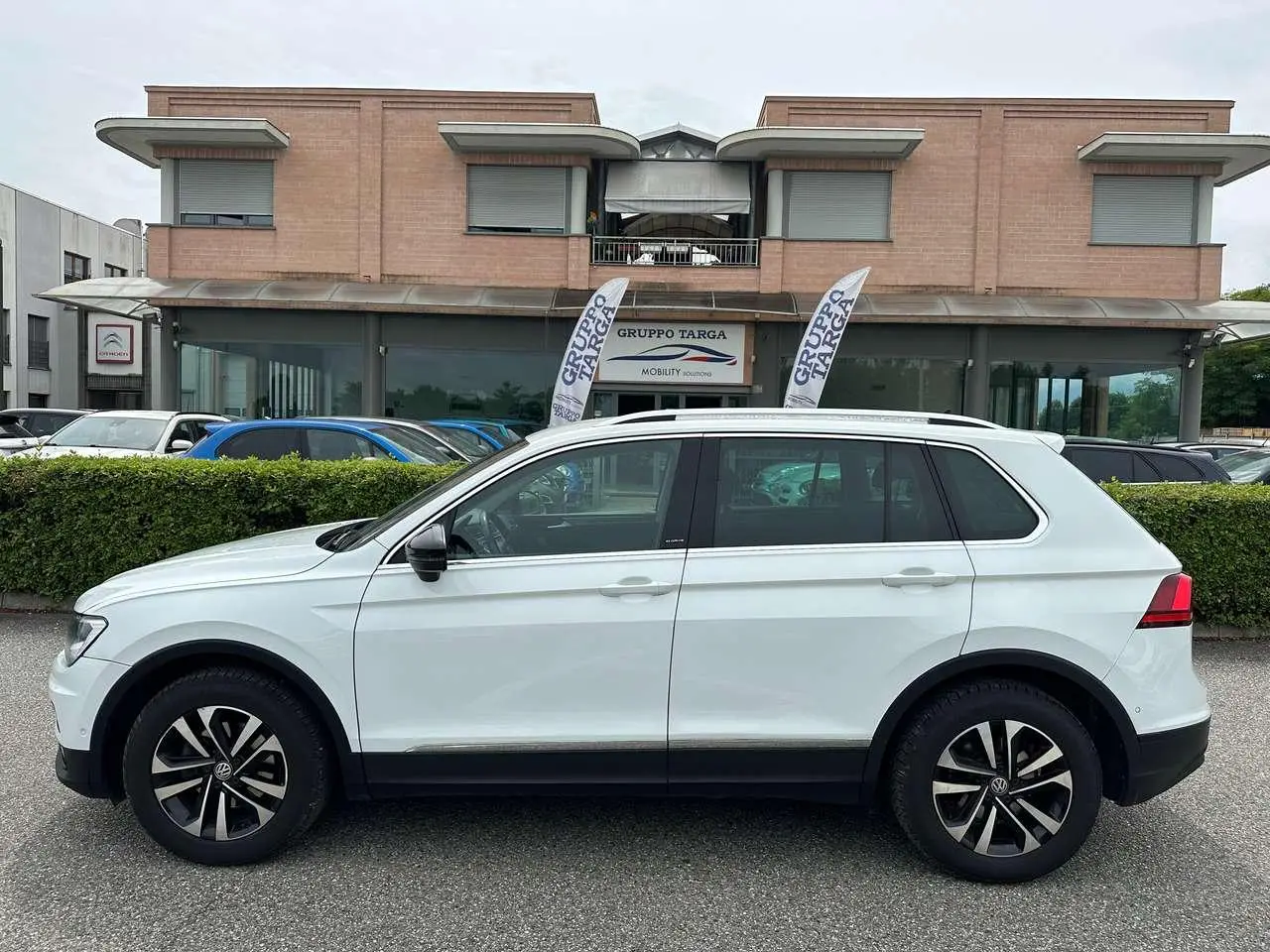 Photo 1 : Volkswagen Tiguan 2019 Diesel