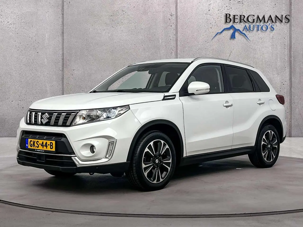 Photo 1 : Suzuki Vitara 2019 Petrol