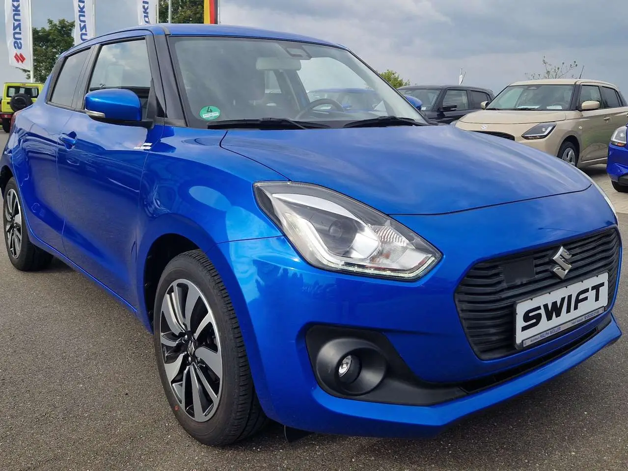 Photo 1 : Suzuki Swift 2019 Petrol