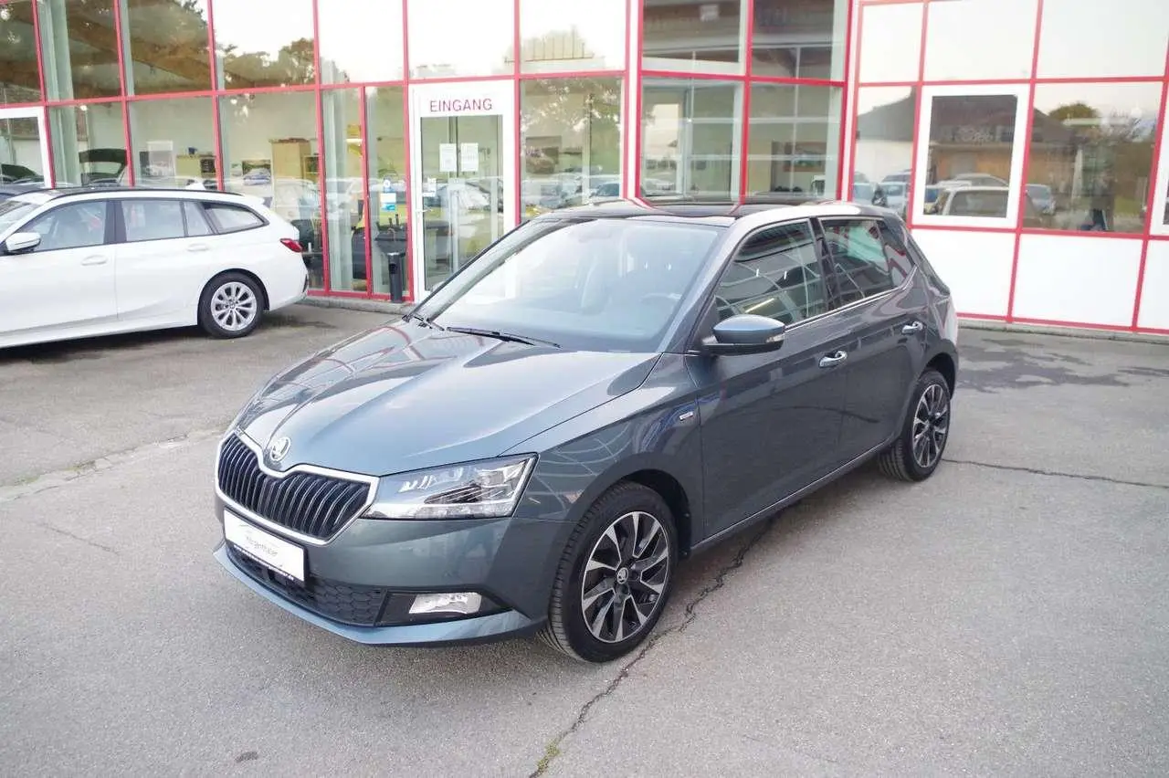 Photo 1 : Skoda Fabia 2020 Petrol