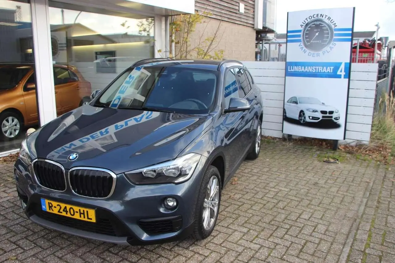 Photo 1 : Bmw X1 2019 Petrol