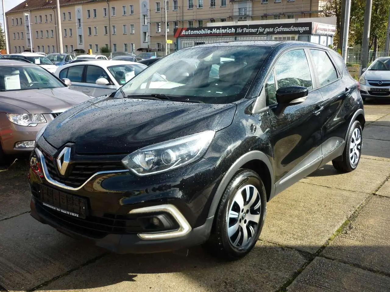 Photo 1 : Renault Captur 2017 Essence