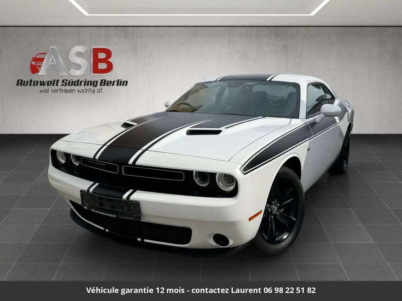 Photo 1 : Dodge Challenger 2016 Essence