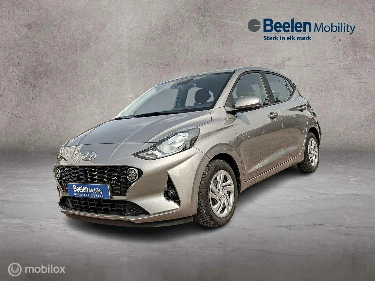 Photo 1 : Hyundai I10 2023 Petrol