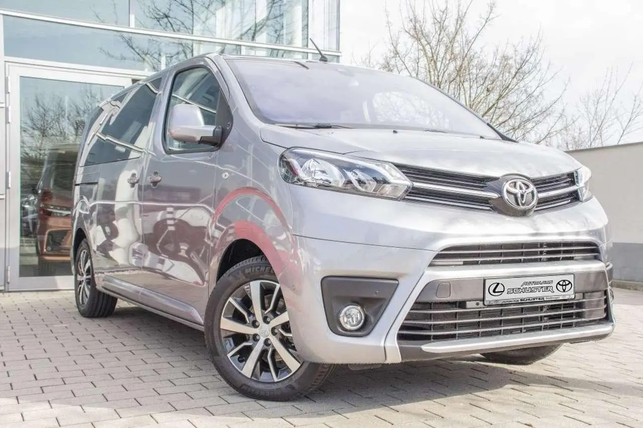 Photo 1 : Toyota Proace 2024 Diesel