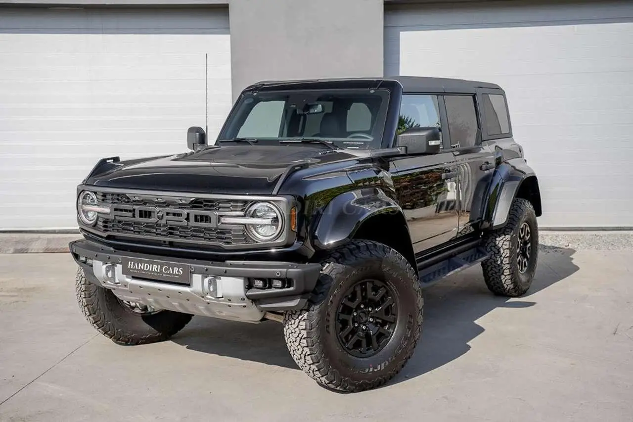 Photo 1 : Ford Bronco 2024 Petrol