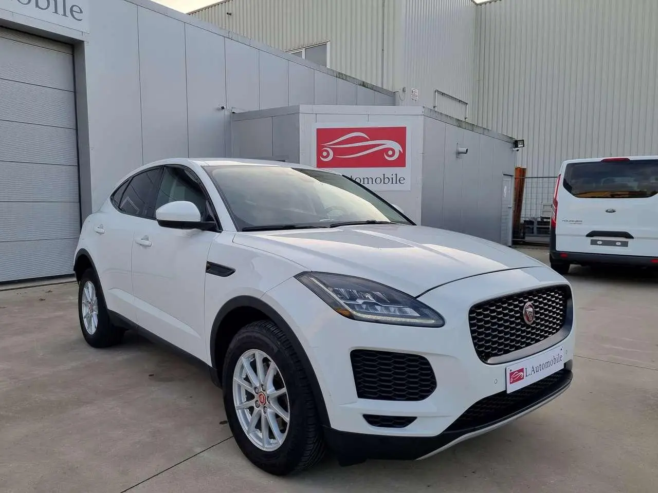 Photo 1 : Jaguar E-pace 2019 Diesel