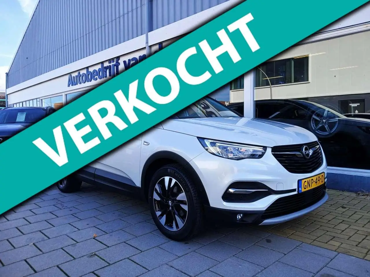 Photo 1 : Opel Grandland 2020 Petrol