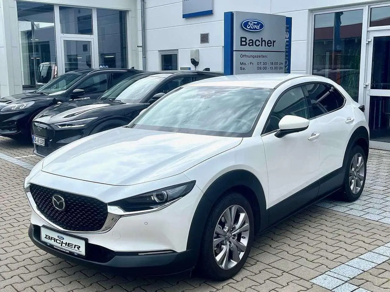 Photo 1 : Mazda Cx-30 2020 Petrol