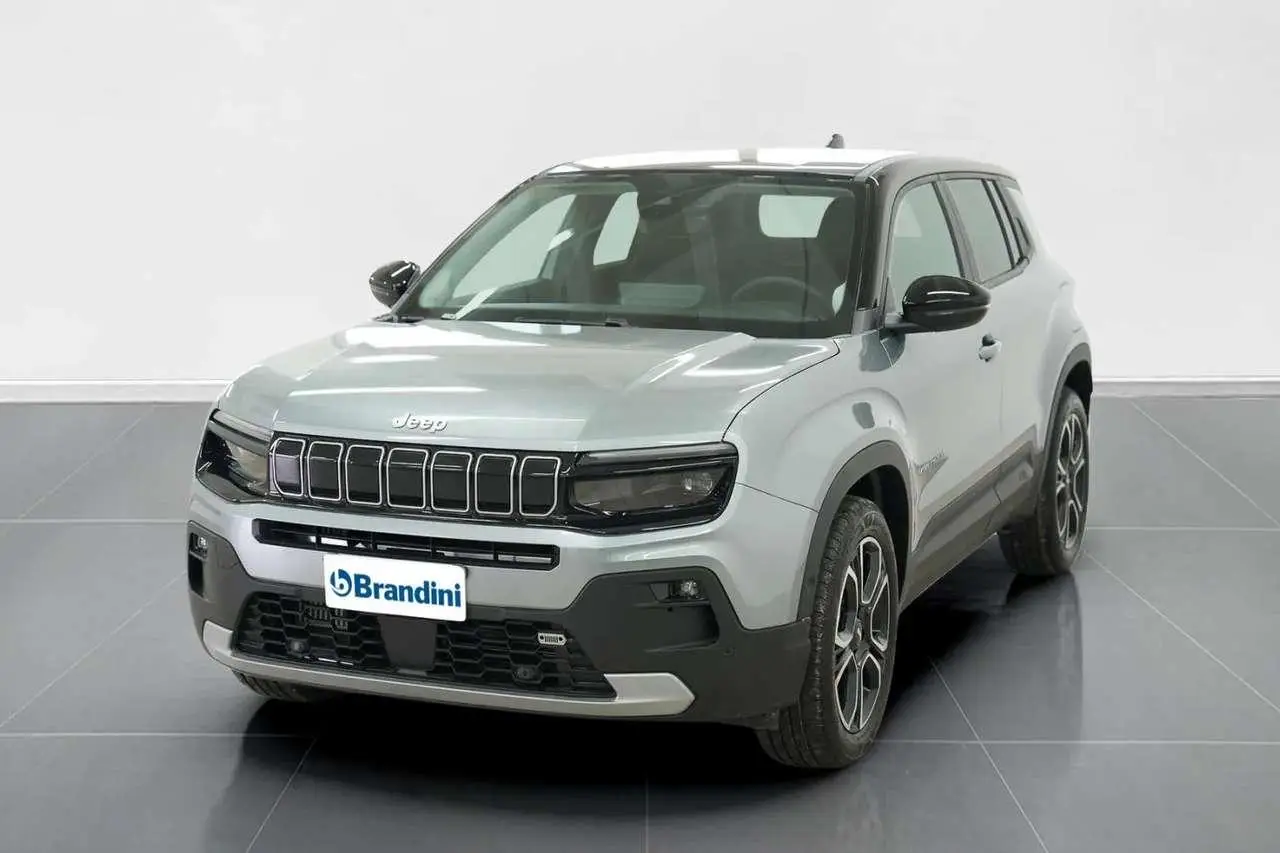 Photo 1 : Jeep Avenger 2024 Petrol