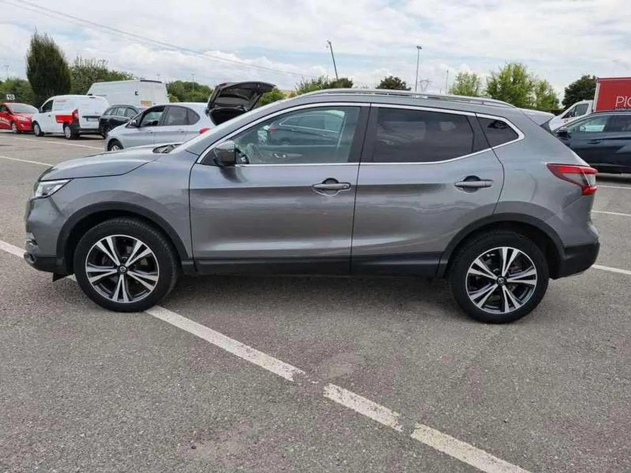 Photo 1 : Nissan Qashqai 2019 Essence