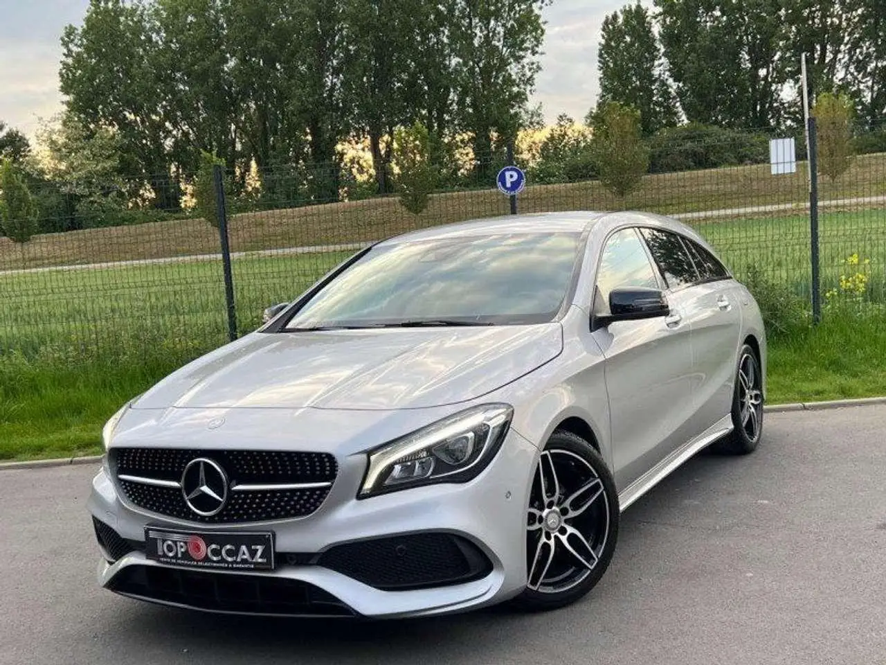 Photo 1 : Mercedes-benz Classe Cla 2016 Essence